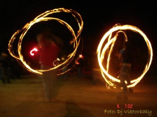 Fotografia de viktorbaby productions - Galeria Fotografica: deep rave en Queretaro, Mexico - Foto: glowsticks