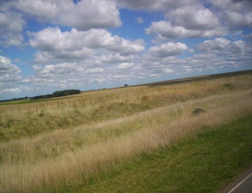 Fotografia de  - Galeria Fotografica: OTRO VERANO INCREIBLE EN NECOCHEA - Foto: NUBES EN EL CAMINO 4