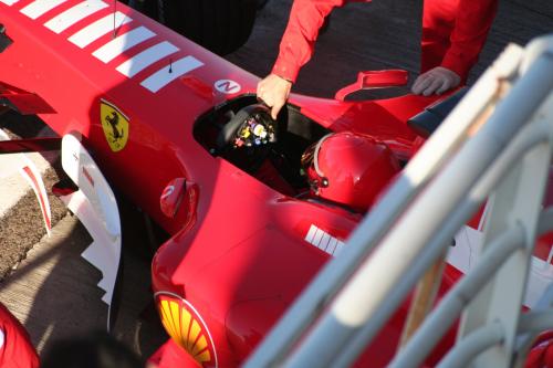 Fotografia de Maireles - Galeria Fotografica: F1 Circuito Ricardo Tormo Valencia - Foto: Rossi con Ferrari 2 dia