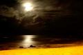 Foto de  Claudio Seplveda A. - Galería: paisajes nocturno - Fotografía: play mar y luna 1