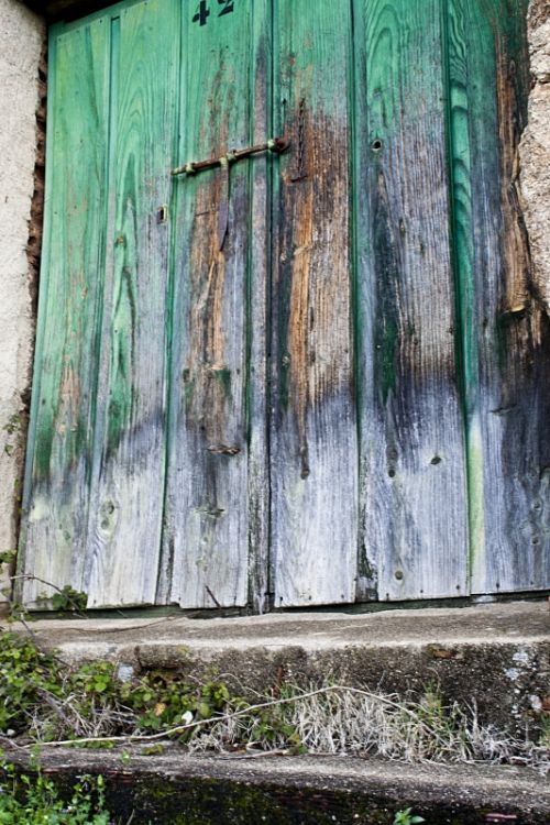 Fotografia de F.J.P - Galeria Fotografica: Windows and Dors 1.0 - Foto: Que hay tras la puerta verde?