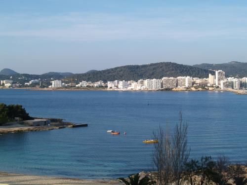 Fotografia de Floria Perell Pons - Galeria Fotografica: Ibiza - Foto: San Antonio, vista desde la habitacin del hotel