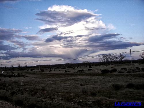 Fotografia de LA FUENTE19 - Galeria Fotografica: LA FUENTE19 - Foto: Casi II 0/3.NUBES