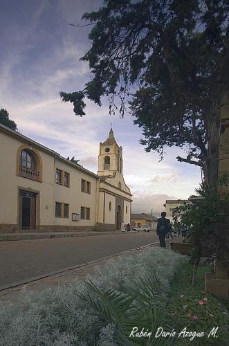 Fotografia de Rubn Daro Azogue - Galeria Fotografica: PUEBLOS DE BOLIVIA - Foto: SAMAIPATA