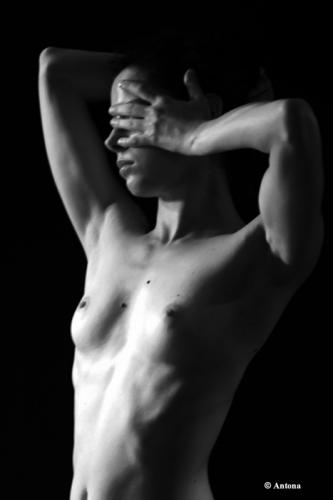Fotografia de Antona - Galeria Fotografica: desnudos - Foto: tapada