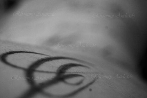 Fotografia de Rhommy - Galeria Fotografica: letras de carne y Rquiem - Foto: 