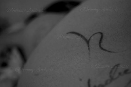 Fotografia de Rhommy - Galeria Fotografica: letras de carne y Rquiem - Foto: 