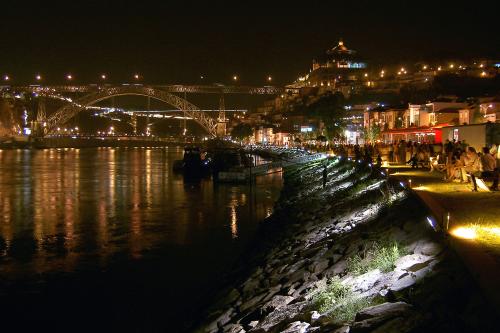 Fotografia de  - Galeria Fotografica: Cidade do Porto - Foto: Cais de Gaia