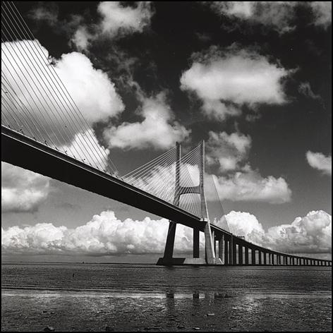 Fotografia de Luis Henriques - Galeria Fotografica: Arquitectura - Foto: Ponte Vasco da Gama