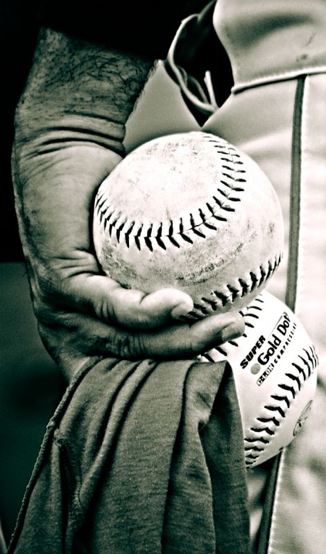 Fotografia de Ramn Buesa - Galeria Fotografica: Baseball en salburua - Foto: pelotas