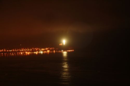 Fotografia de Ivyn - Galeria Fotografica: Movimiento nocturno - Foto: Reflejo en el mar