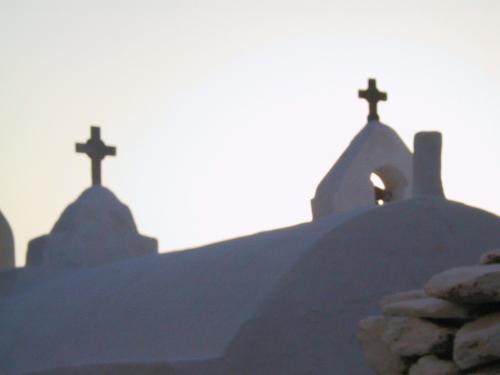 Fotografia de Sin Nombre - Galeria Fotografica: GRECIA Y SUS ISLAS - Foto: Mikonos - Templo