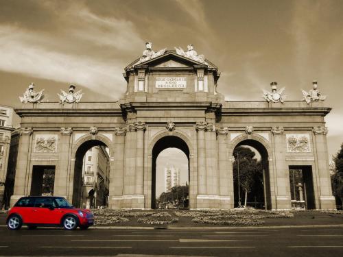 Fotografia de ivansantano - Galeria Fotografica: madrid - Foto: puerta de alcala						