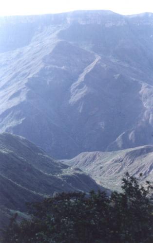 Fotos menos valoradas » Foto de Fotografa Hoy (Oscar Fandio) - Galería: Caon de Chicamocha - Fotografía: Can de Chicamoch