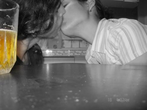 Fotos menos valoradas » Foto de Di - Galería: yO - Fotografía: embriagame de beso