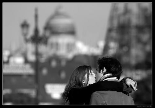 Fotos menos valoradas » Foto de Rafa Miranda - Galería: Urbanas y Sociales - Fotografía: El Beso