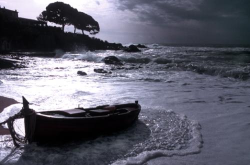 Fotos mas valoradas » Foto de Sin Nombre - Galería: Barques a Calella de Palafrugell - Fotografía: Mar de llamp al Ca