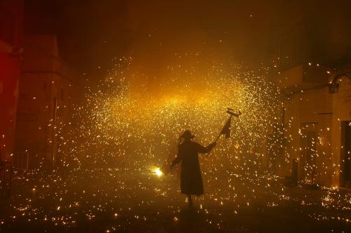 Fotos mas valoradas » Foto de sandman - Galería: el universo del fuego - Fotografía: correfoc1