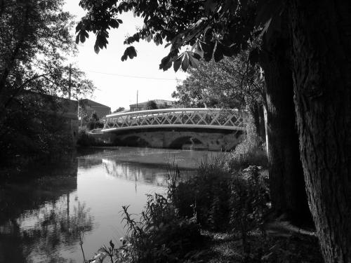 Fotos mas valoradas » Foto de Simn J. Fernndez - Galería: Exposicin Abierta - Fotografía: Puente sobre el Ca