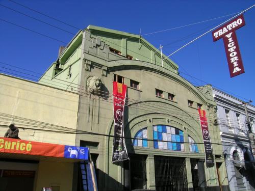 Fotos mas valoradas » Foto de  - Galería: Curic - Fotografía: Teatro Victoria