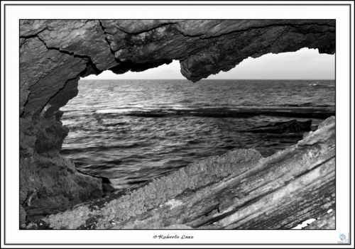 Fotografías menos votadas » Autor: Roberto Lazo - Galería: Encuentros compartidos - Fotografía: Ventana al mar